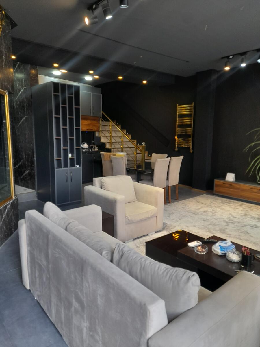 اتاق پذیرایی و آشپزخانه اتاق پذیرایی و آشپزخانه