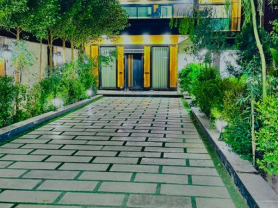 ویلای دوبلکس استخر آبگرم "ستاره شب"