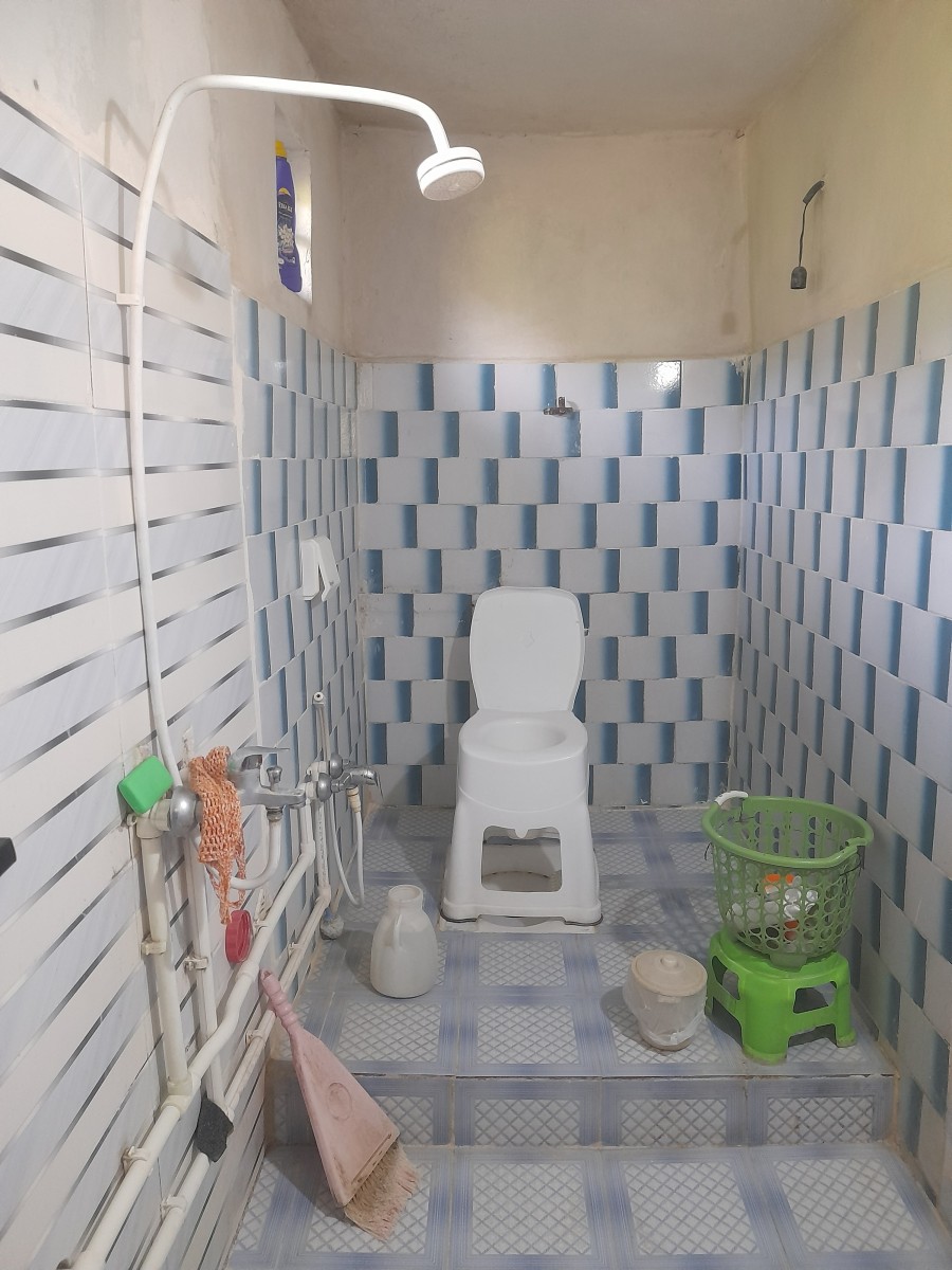 سرویس بهداشتی و حمام