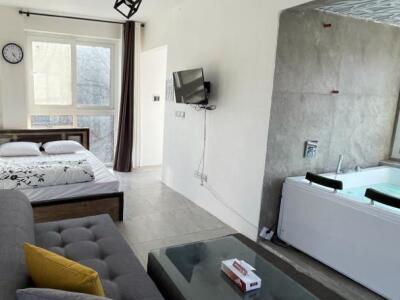 اقامتگاه یامی ویل (واحد شاینی)