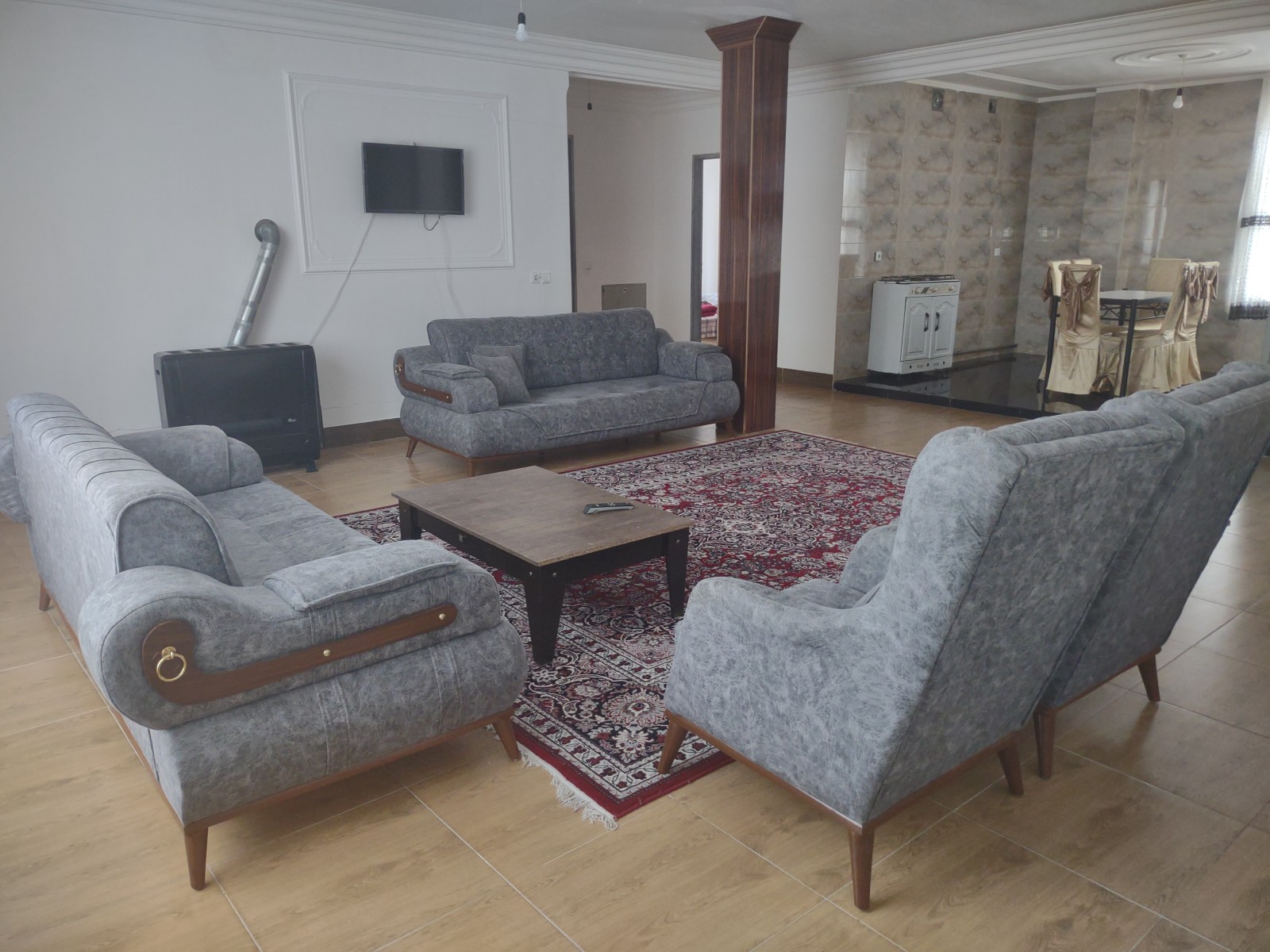 اتاق پذیرایی و آشپزخانه اتاق پذیرایی و آشپزخانه