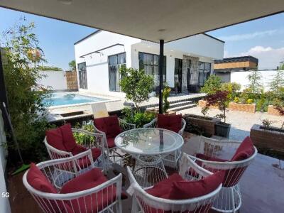 ویلای مدرن استخردار با جکوزی مدرن