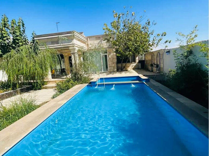 استخر استخر