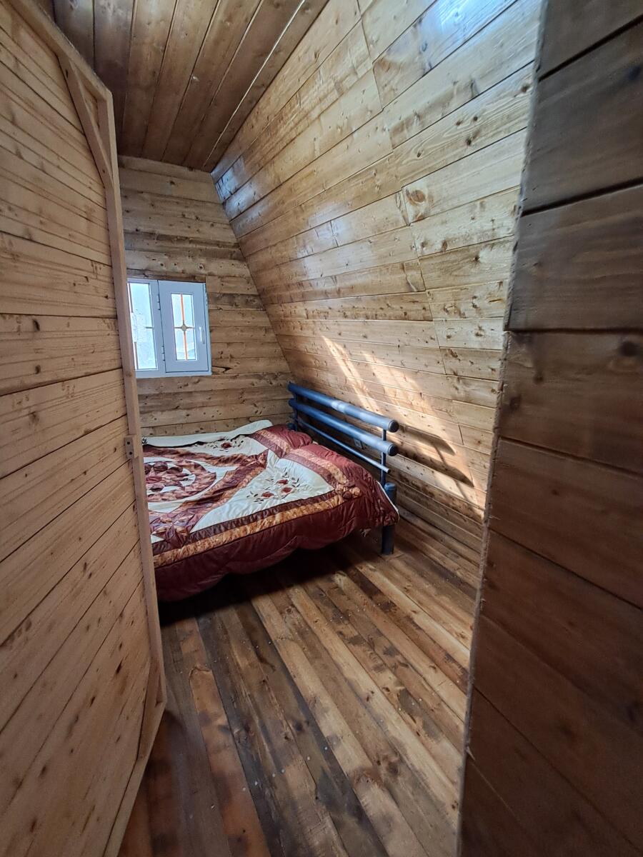 اتاق‌خواب 1