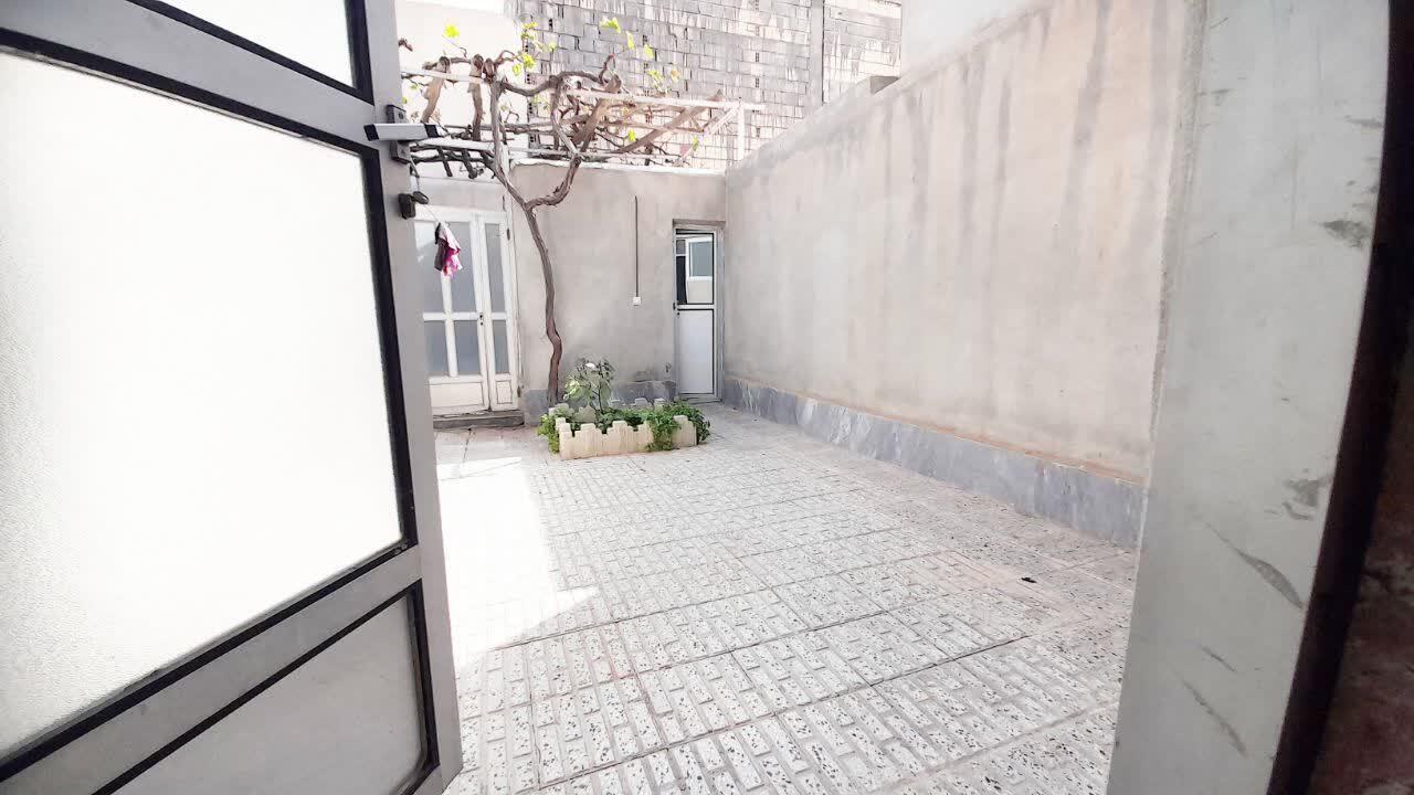 حیاط