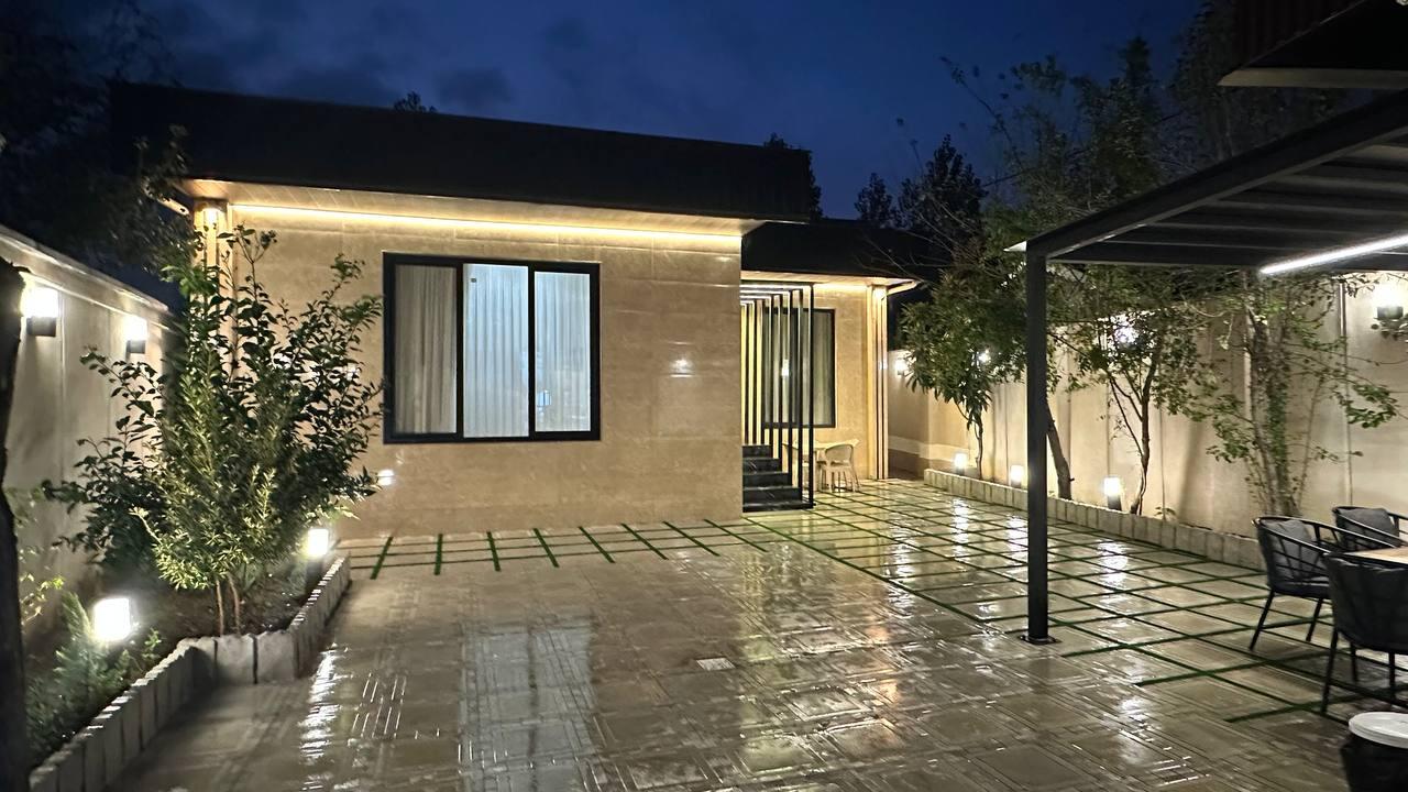 حیاط حیاط