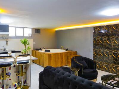 اپارتمان تک خواب جکوزی هوشمند