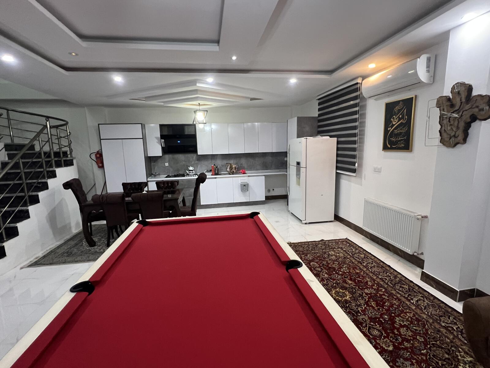 میز بیلیارد میز بیلیارد
