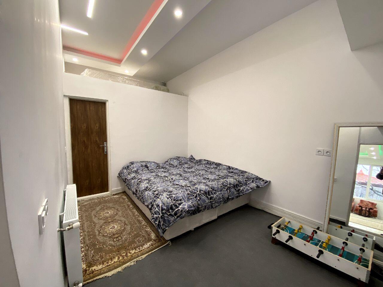 اتاق‌خواب 1