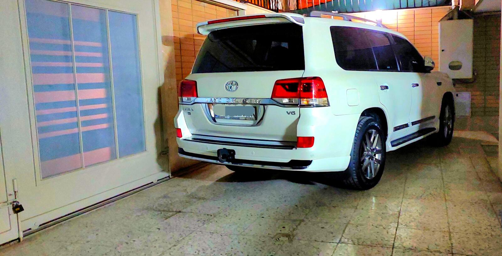 پارکینگ پارکینگ