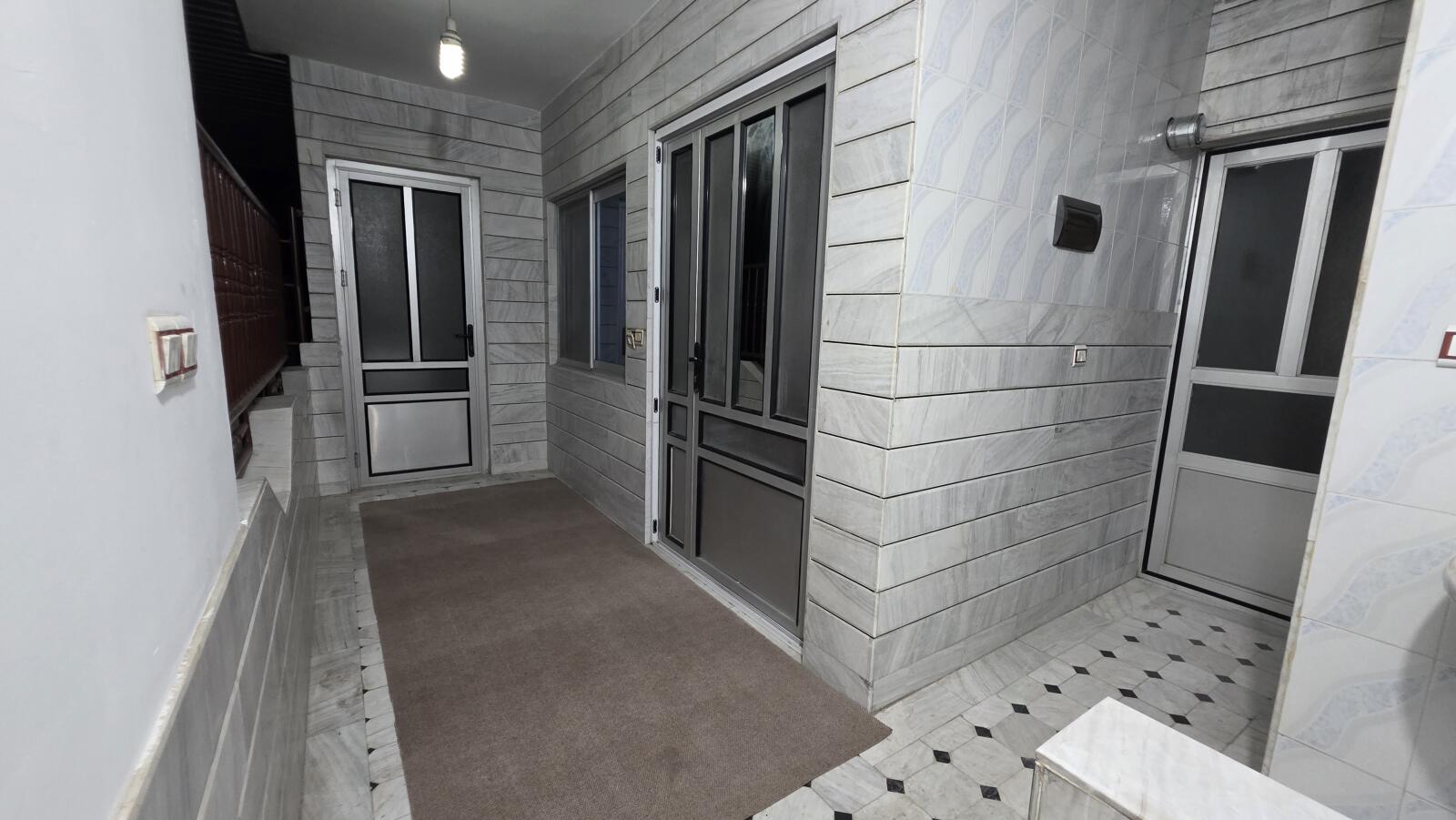 ورودی اقامتگاه