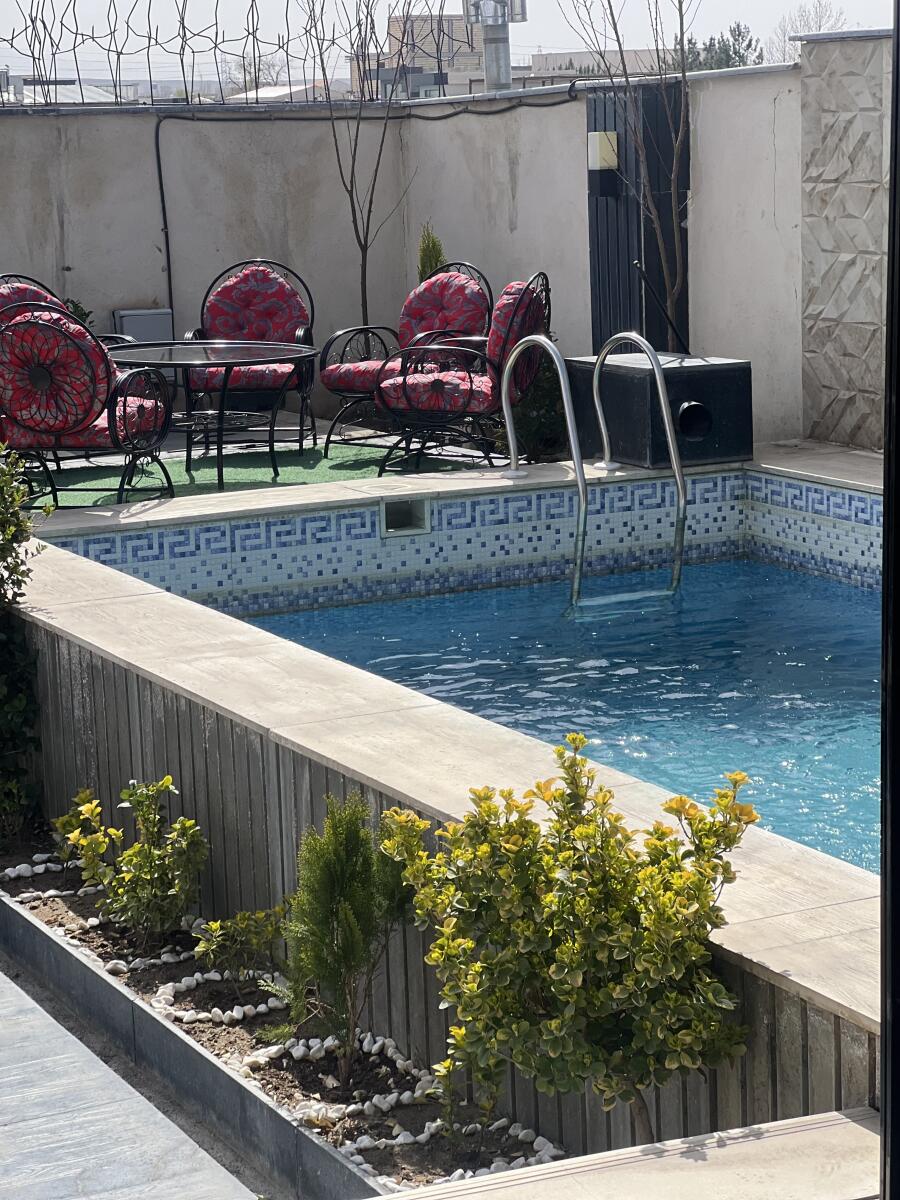 استخر استخر