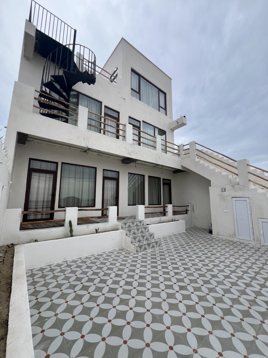 حیاط حیاط