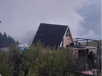 کلبه سوئیسی با جکوزی در سرخکلا تپه