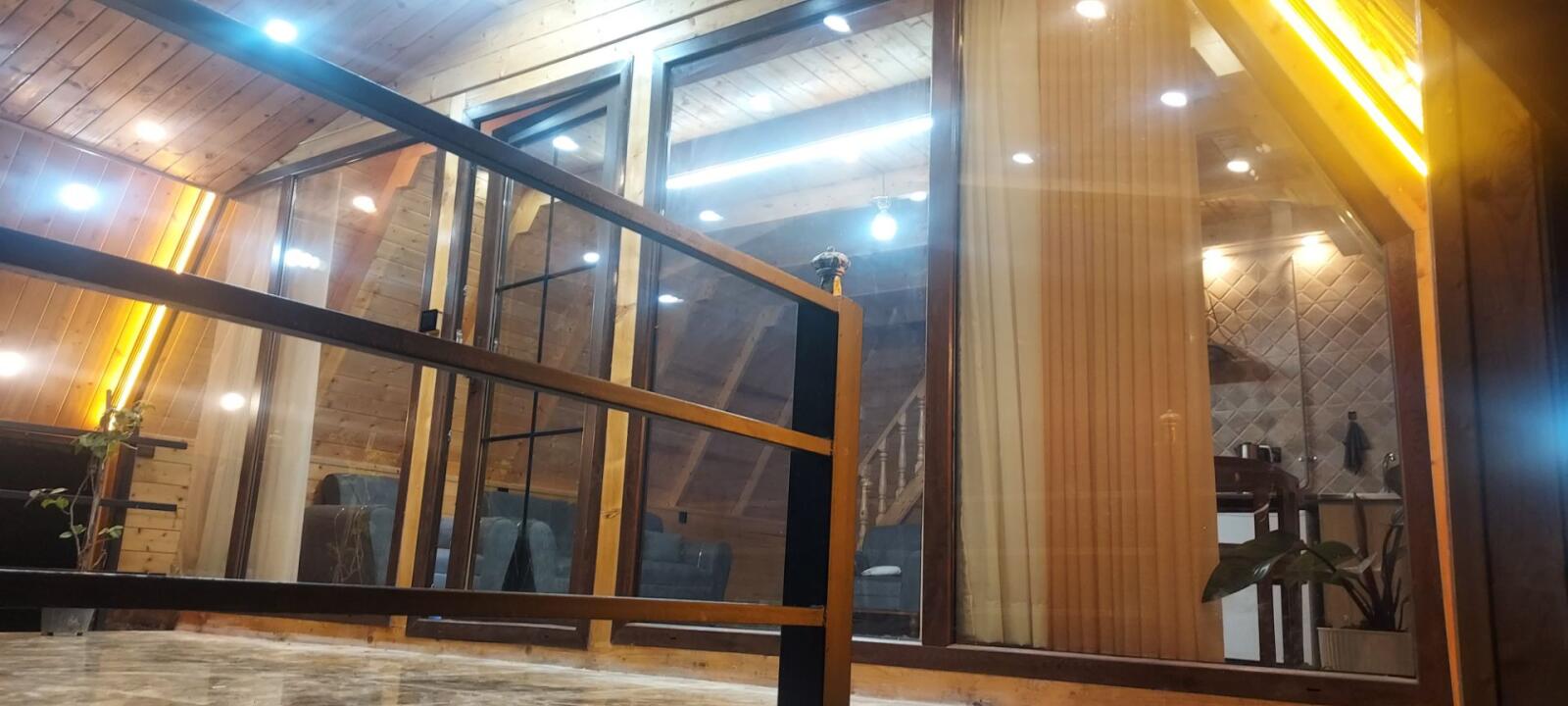 ورودی اقامتگاه ورودی اقامتگاه
