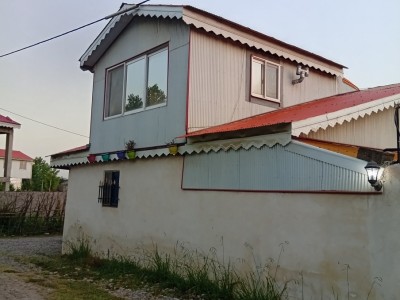 اقامتگاه "مرداب سبز"