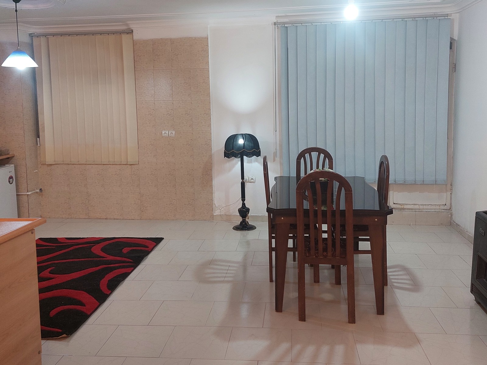 آشپزخانه میز غذاخوری سی ان سی چهار نفره