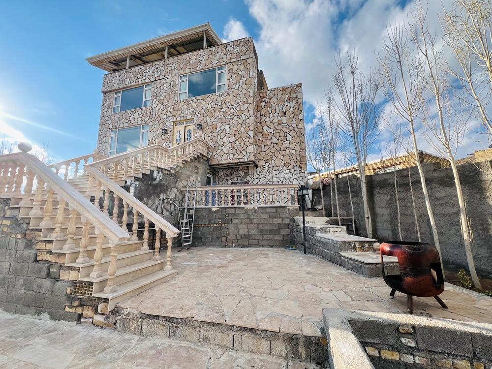نمای ساختمان
