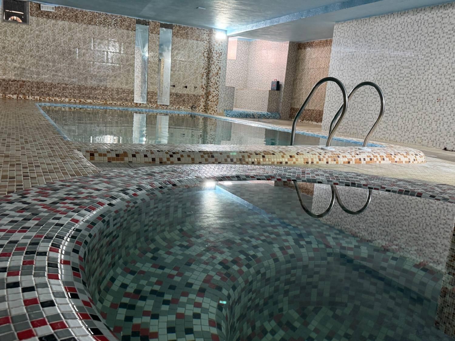 جکوزی جکوزی