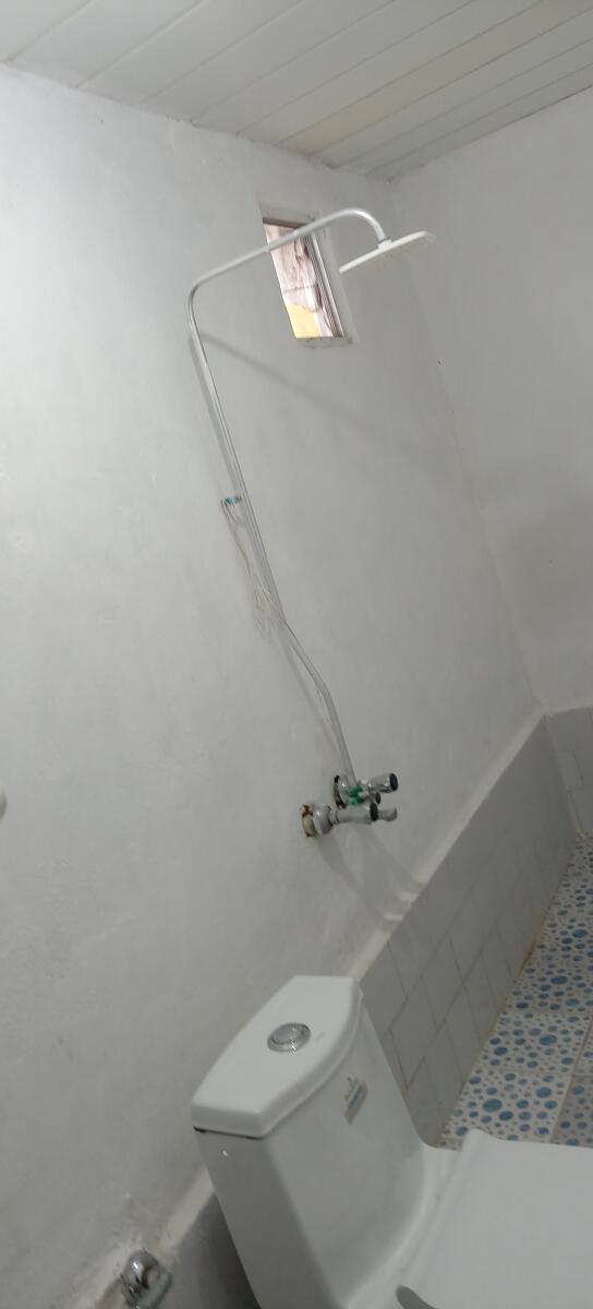 سرویس بهداشتی و حمام سرویس بهداشتی و حمام