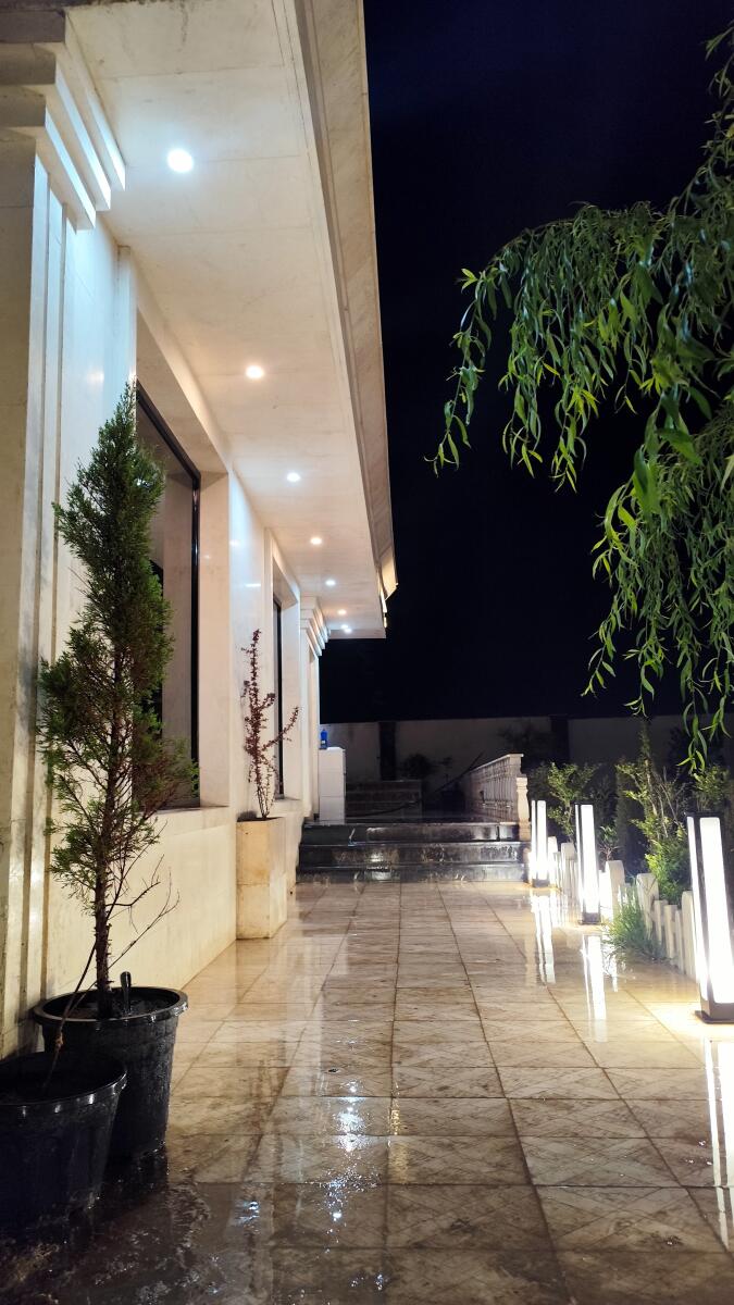 حیاط حیاط
