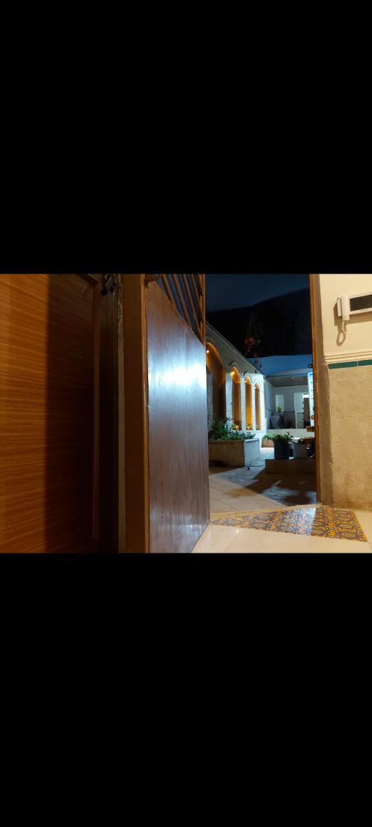 ورودی اقامتگاه ورودی اقامتگاه