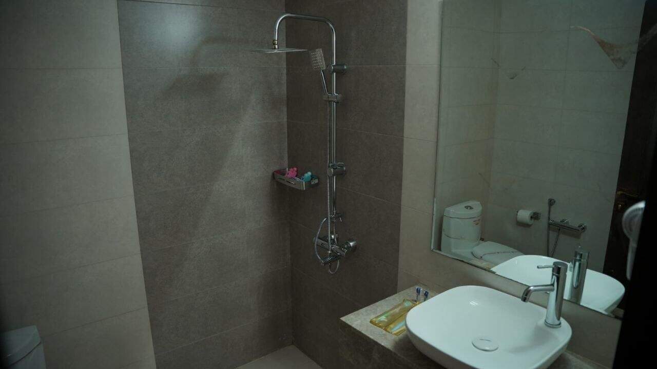 سرویس بهداشتی و حمام