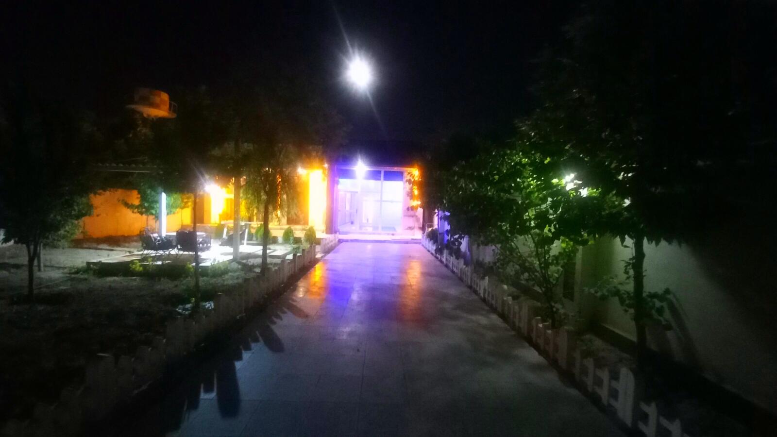 حیاط حیاط