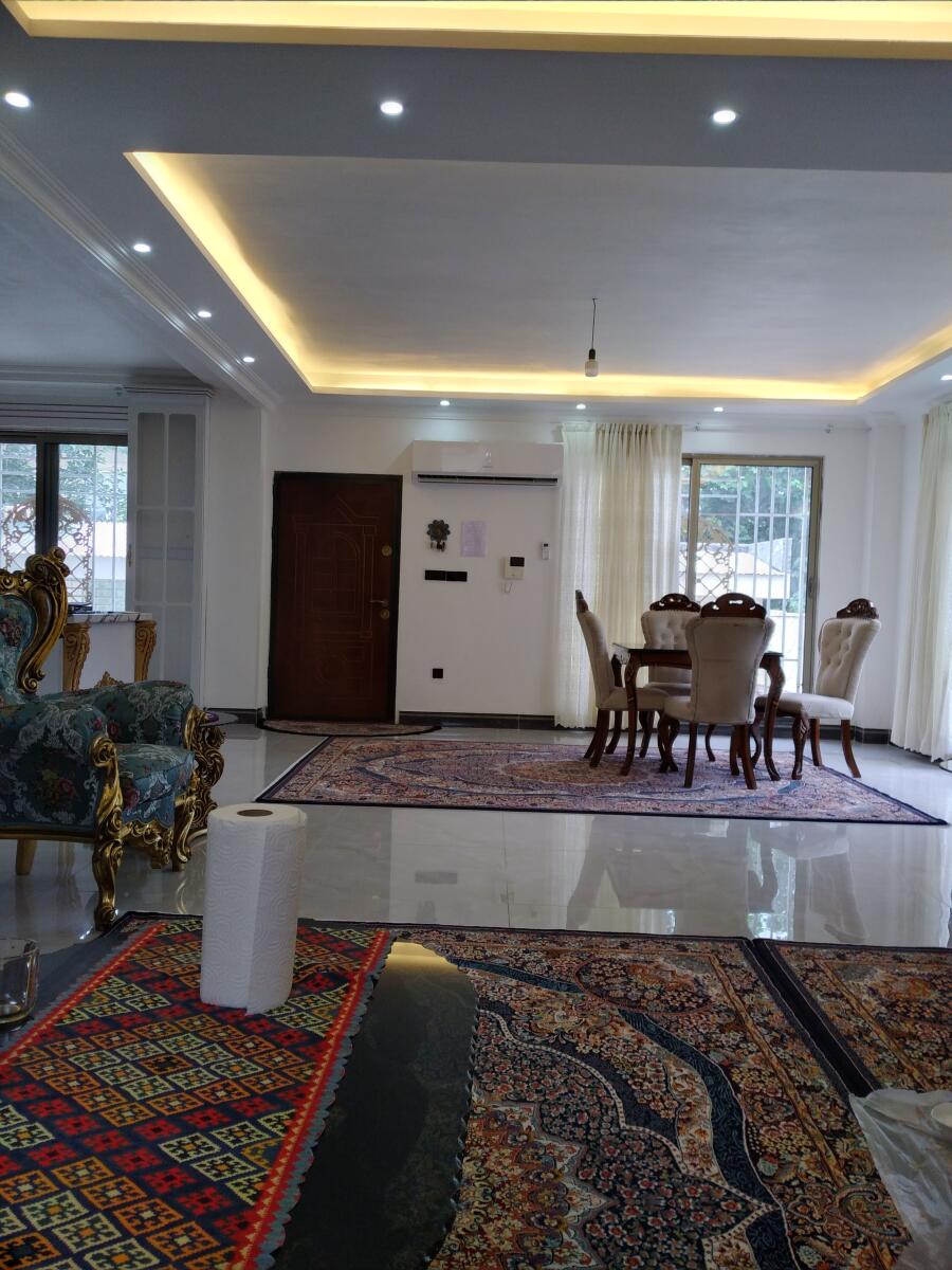 پذیرائی طبقه همکف پذیرائی طبقه همکف