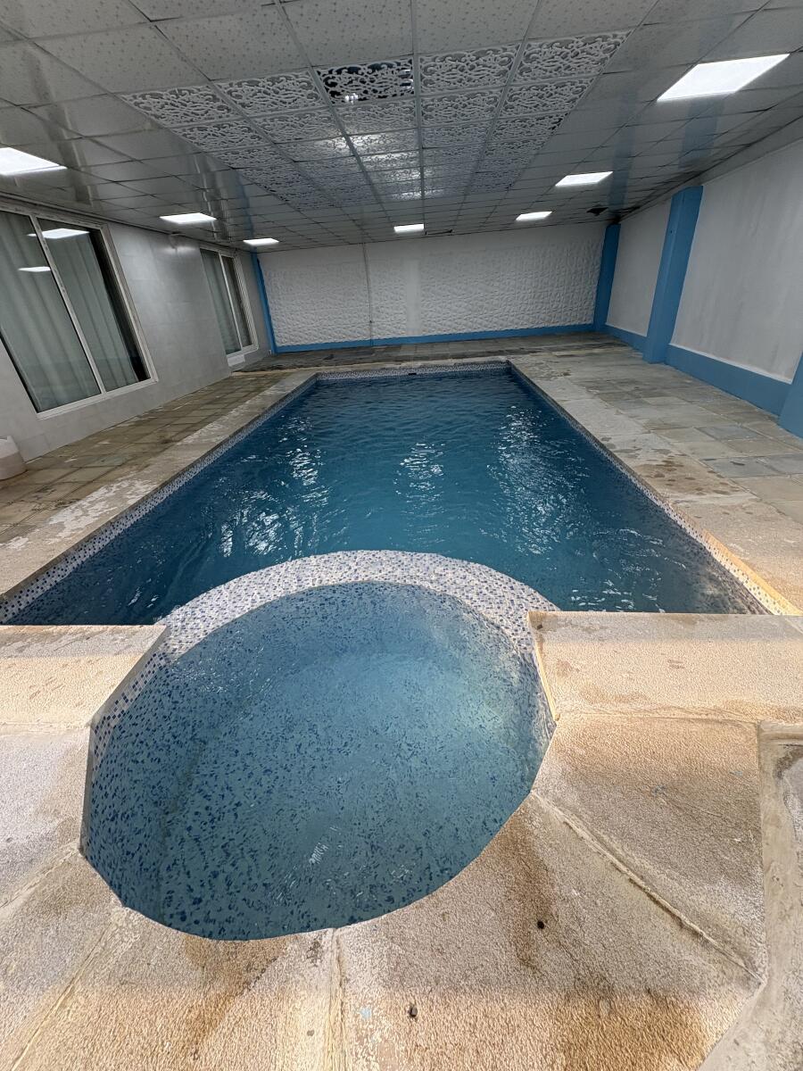 استخر استخر