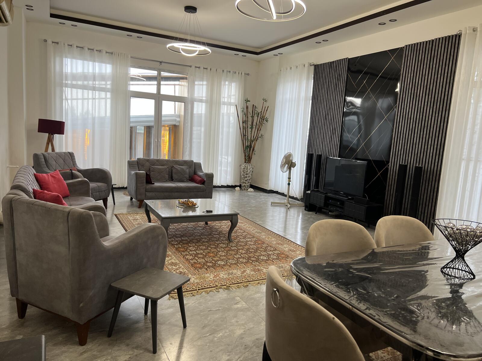 اتاق پذیرایی اتاق پذیرایی