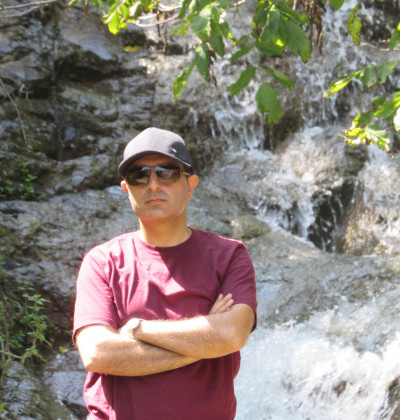 host-avatar