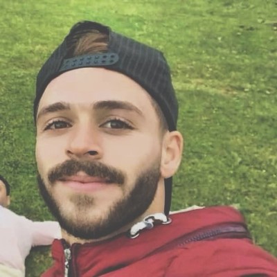 host-avatar