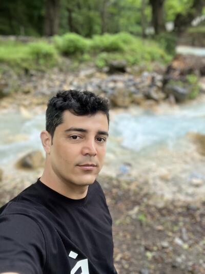 host-avatar