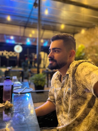 host-avatar